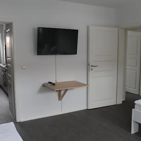 Schlafschoen Apartments+Monteurzimmer Bohlen  Zewnętrze zdjęcie