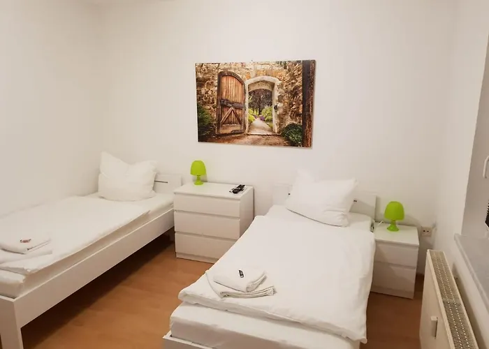 Schlafschoen Apartments+Monteurzimmer